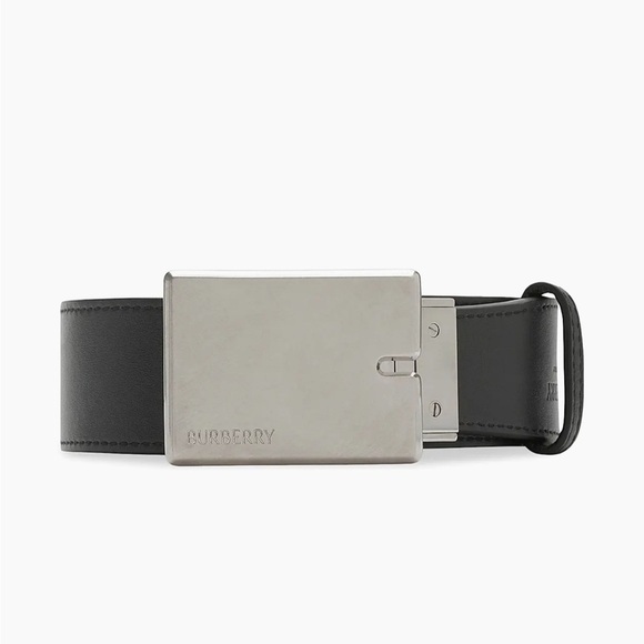 Authentic Burberry Leather Check Reversible Belt with Silver Buckle-Size 70 main image 4